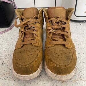 Nike Air Jordan Mid Golden Harvest retro shoes